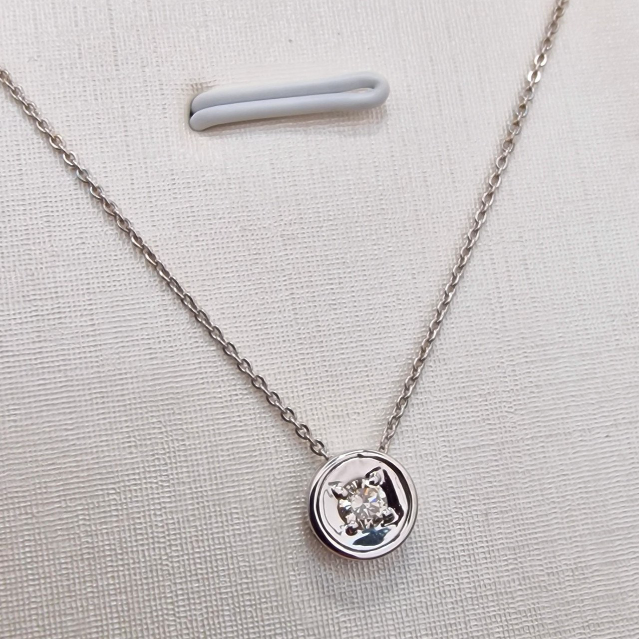 Колье Deimantas 100597316 40см 1,93гр 0,104ct. купить,NaN