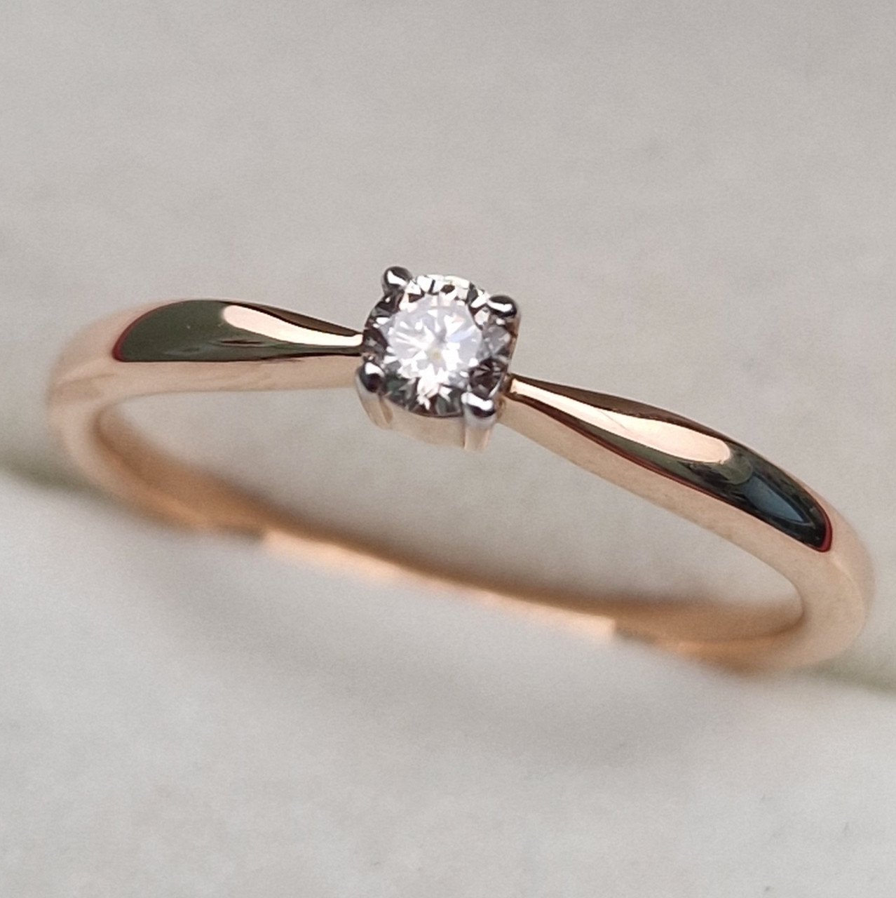 Кольцо Deimantas 100656619 16,5р 1,79гр 0,105ct. купить,NaN