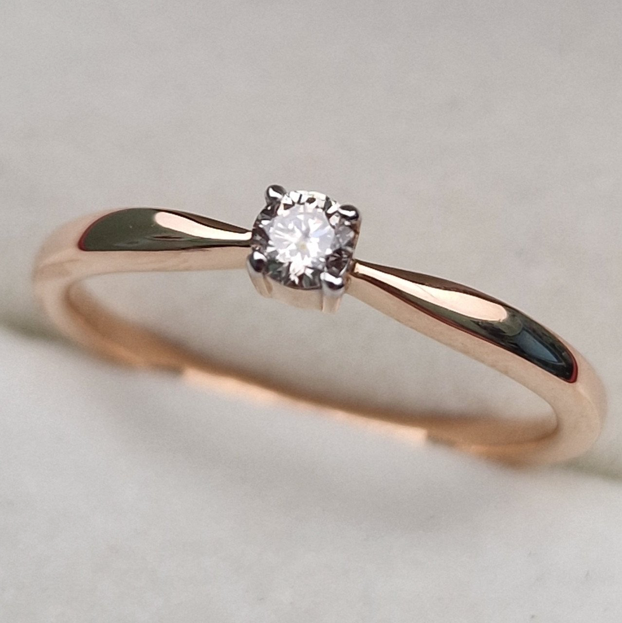 Кольцо Deimantas 100656619 16,5р 1,79гр 0,105ct. купить,NaN