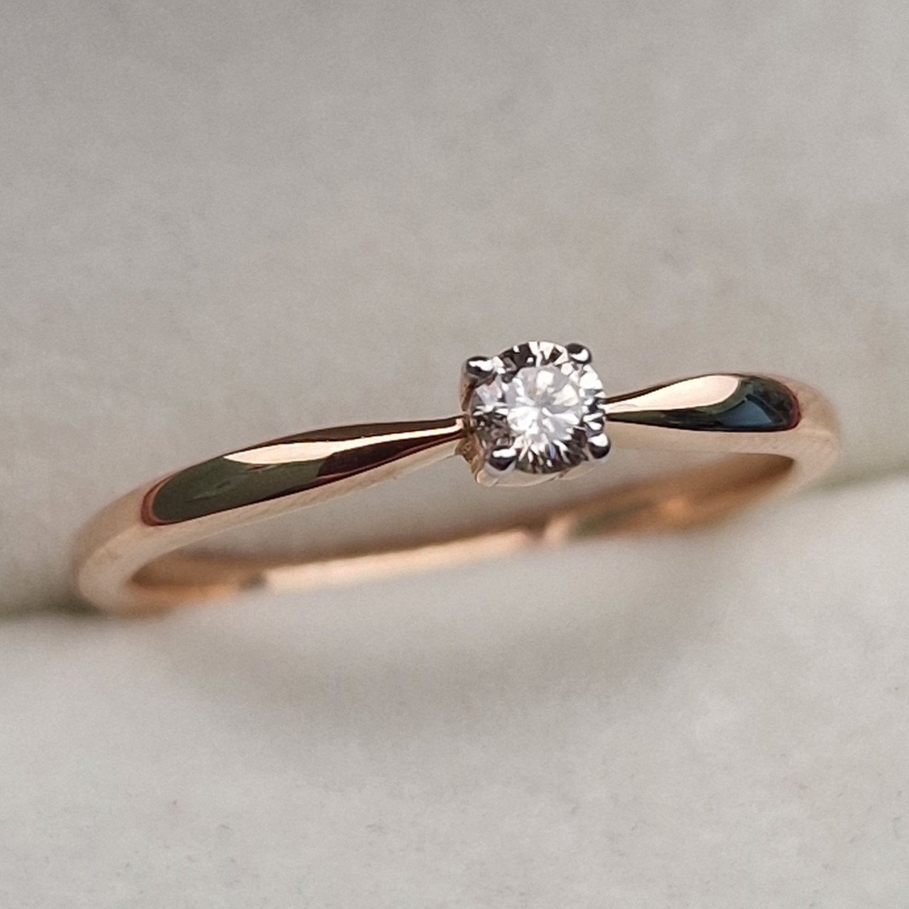 Кольцо Deimantas 100656619 16,5р 1,79гр 0,105ct. купить,NaN