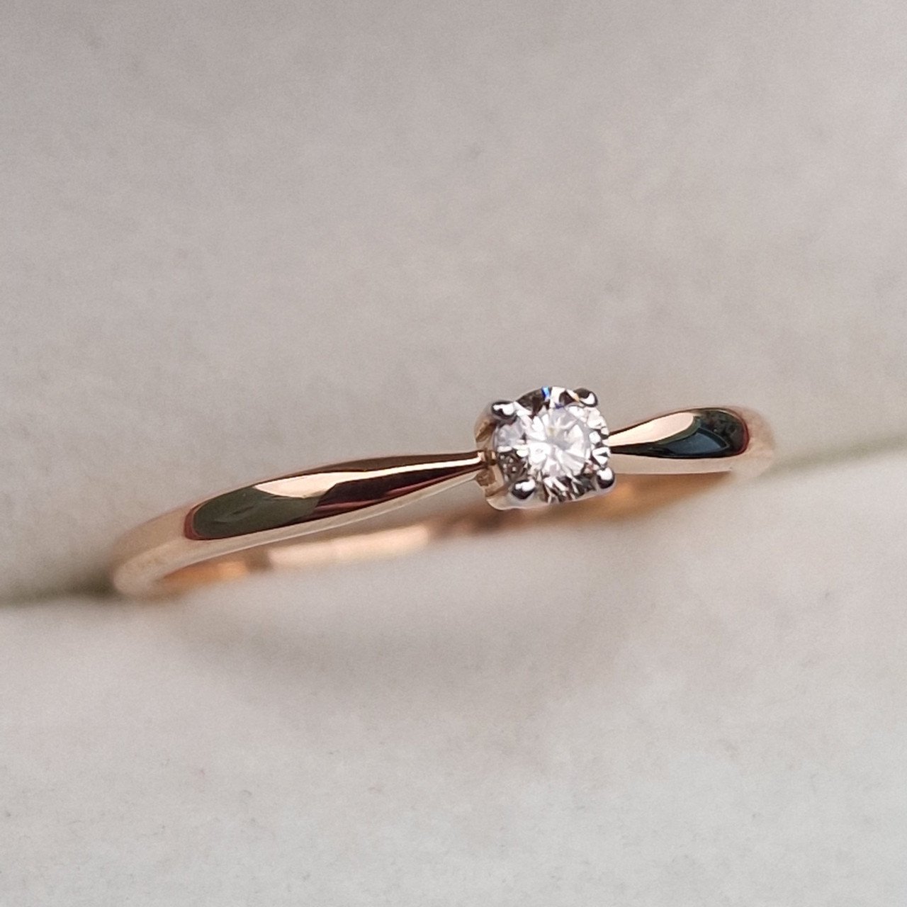 Кольцо Deimantas 100656619 16,5р 1,79гр 0,105ct. купить,NaN
