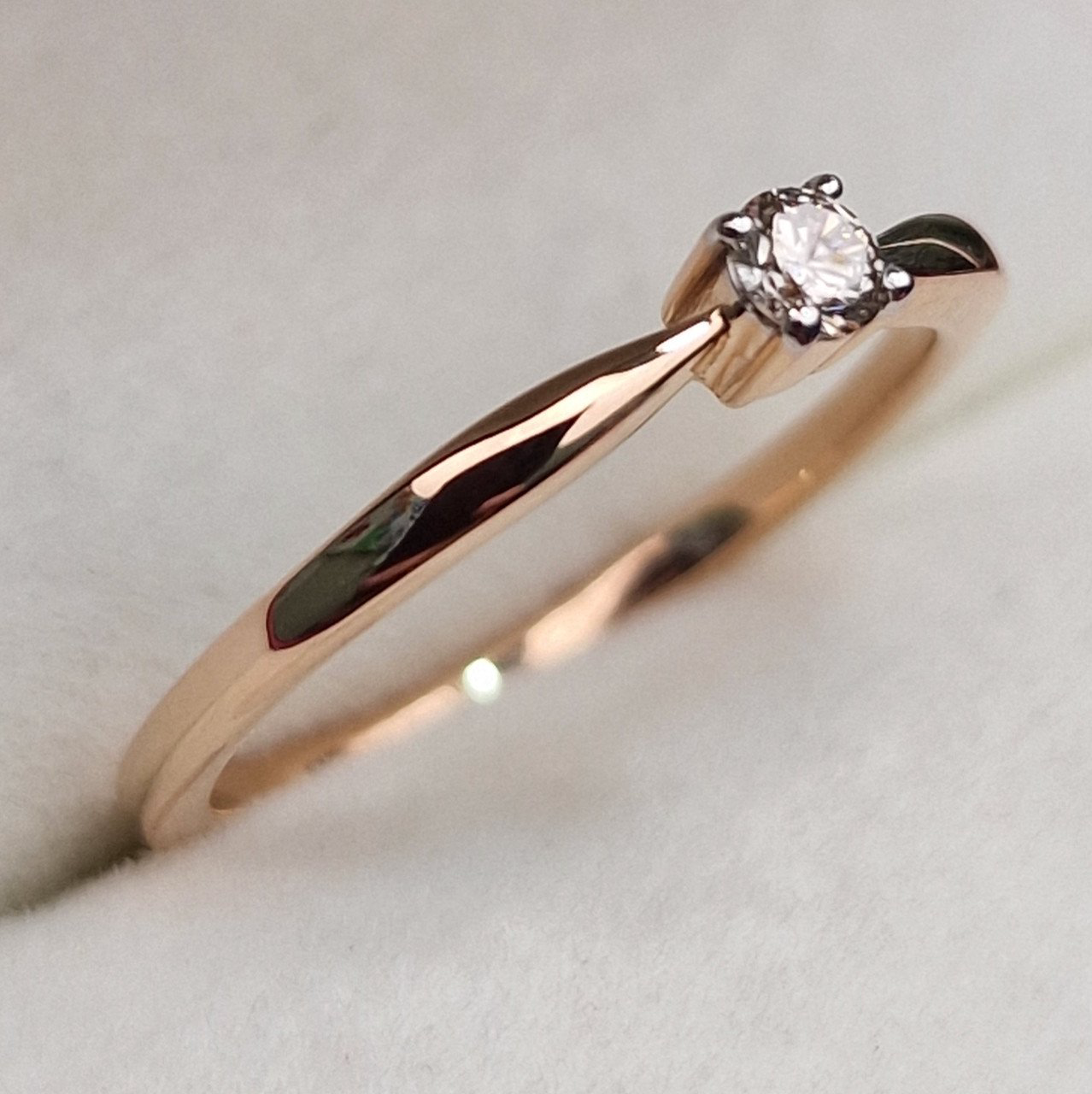 Кольцо Deimantas 100656619 16,5р 1,79гр 0,105ct. купить,NaN
