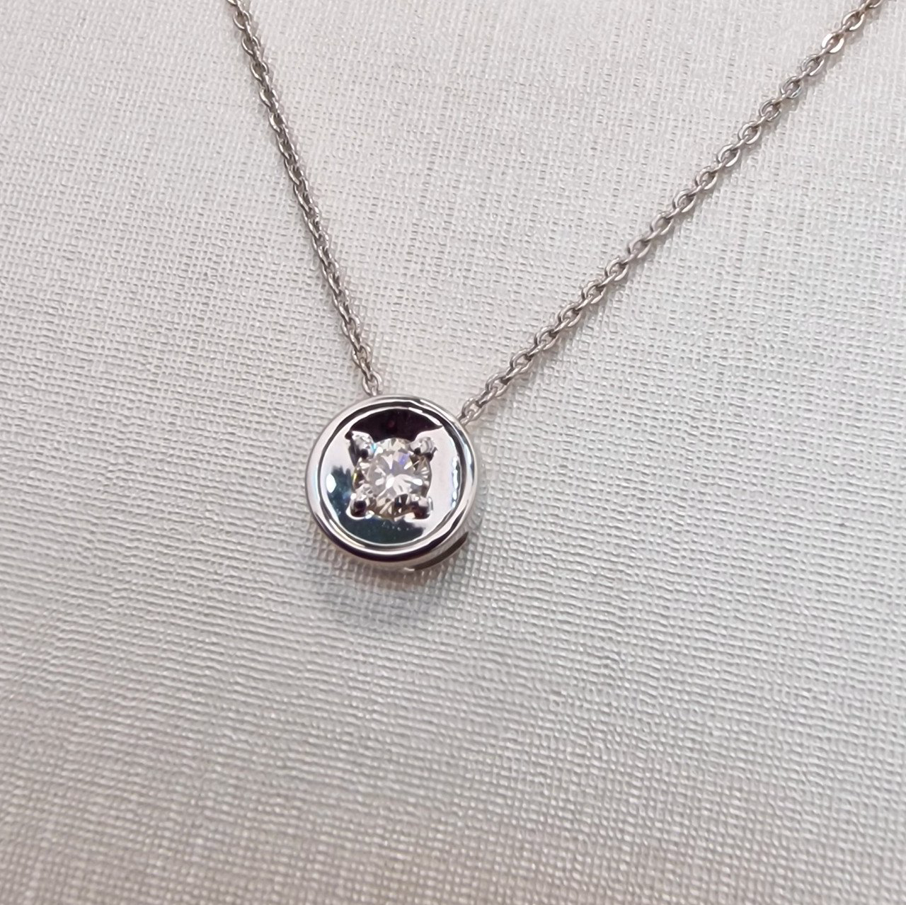 Колье Deimantas 100597316 40см 1,93гр 0,104ct. купить,NaN
