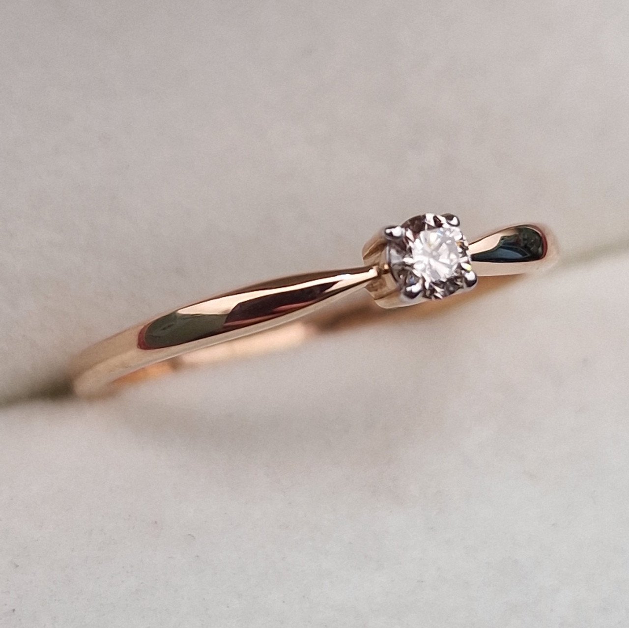 Кольцо Deimantas 100656619 16,5р 1,79гр 0,105ct. купить,NaN