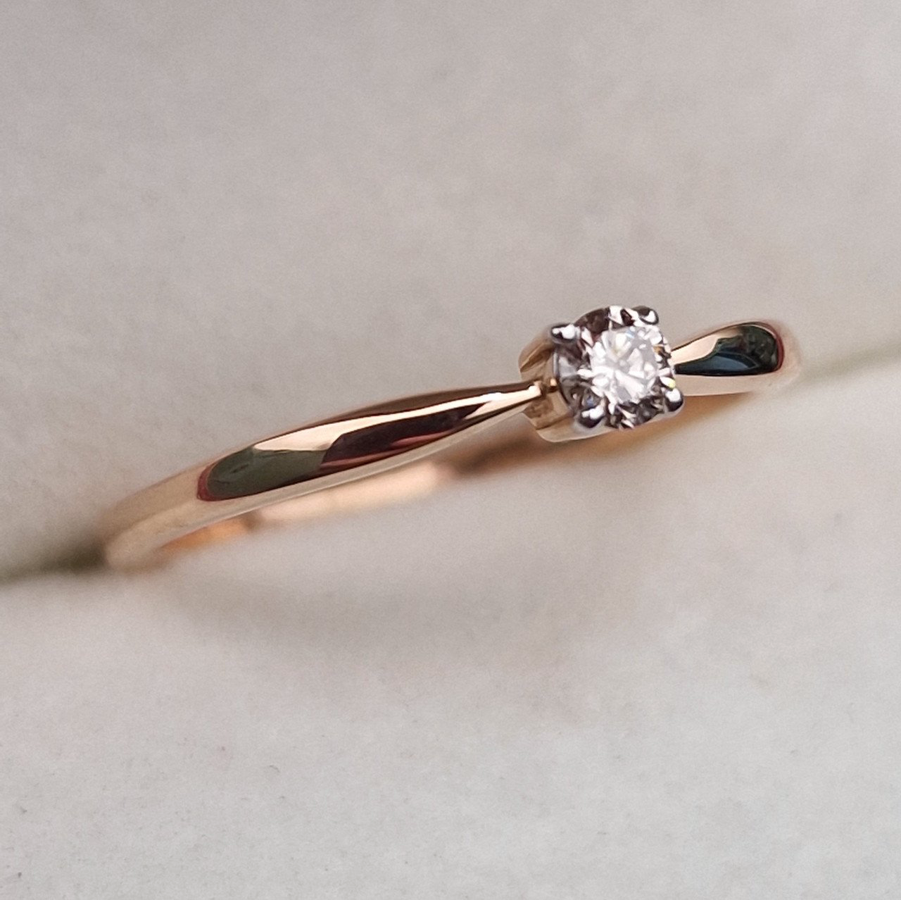 Кольцо Deimantas 100656619 16,5р 1,79гр 0,105ct. купить,NaN