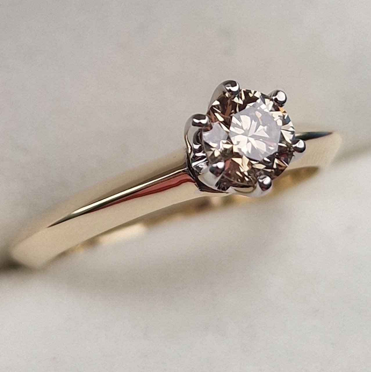 Кольцо Deimantas 100685984 16,5р 2,59гр 0,482ct. купить,NaN