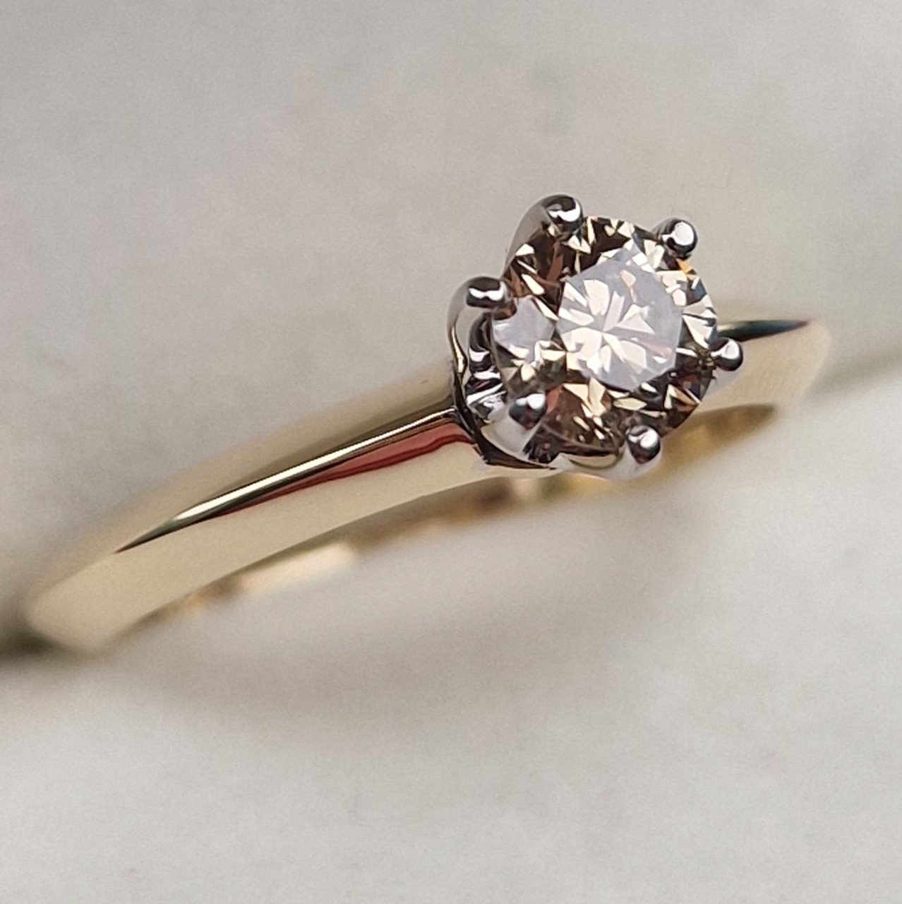 Кольцо Deimantas 100685984 16,5р 2,59гр 0,482ct. купить,NaN