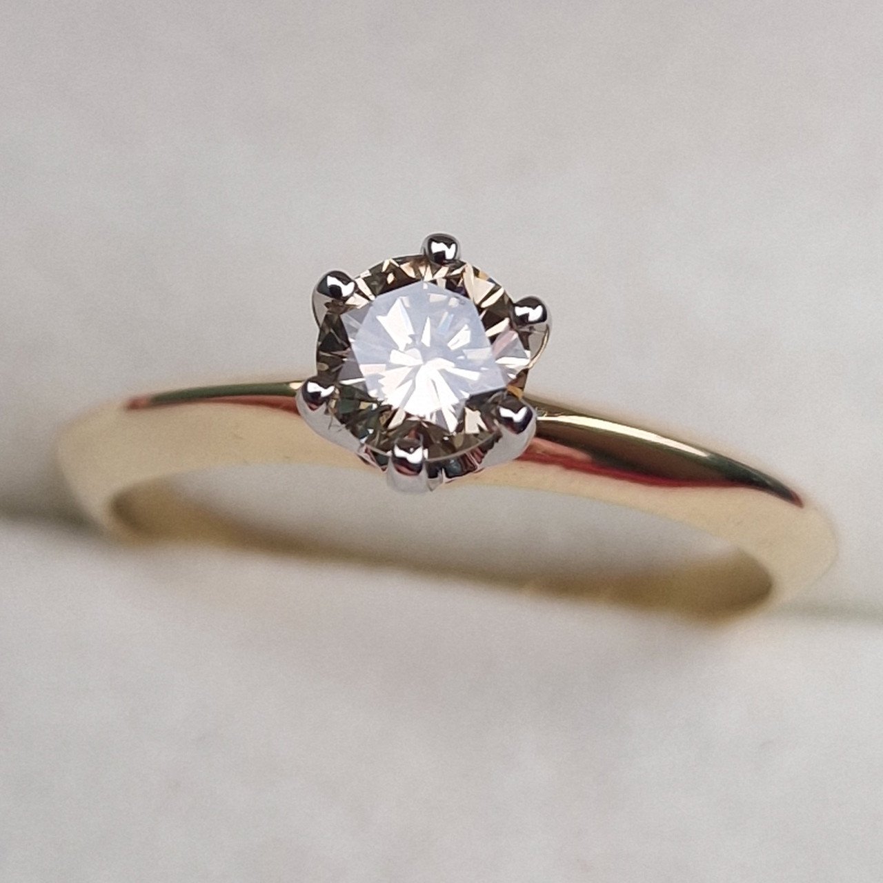 Кольцо Deimantas 100685999 17,5р 2,52гр 0,445ct.