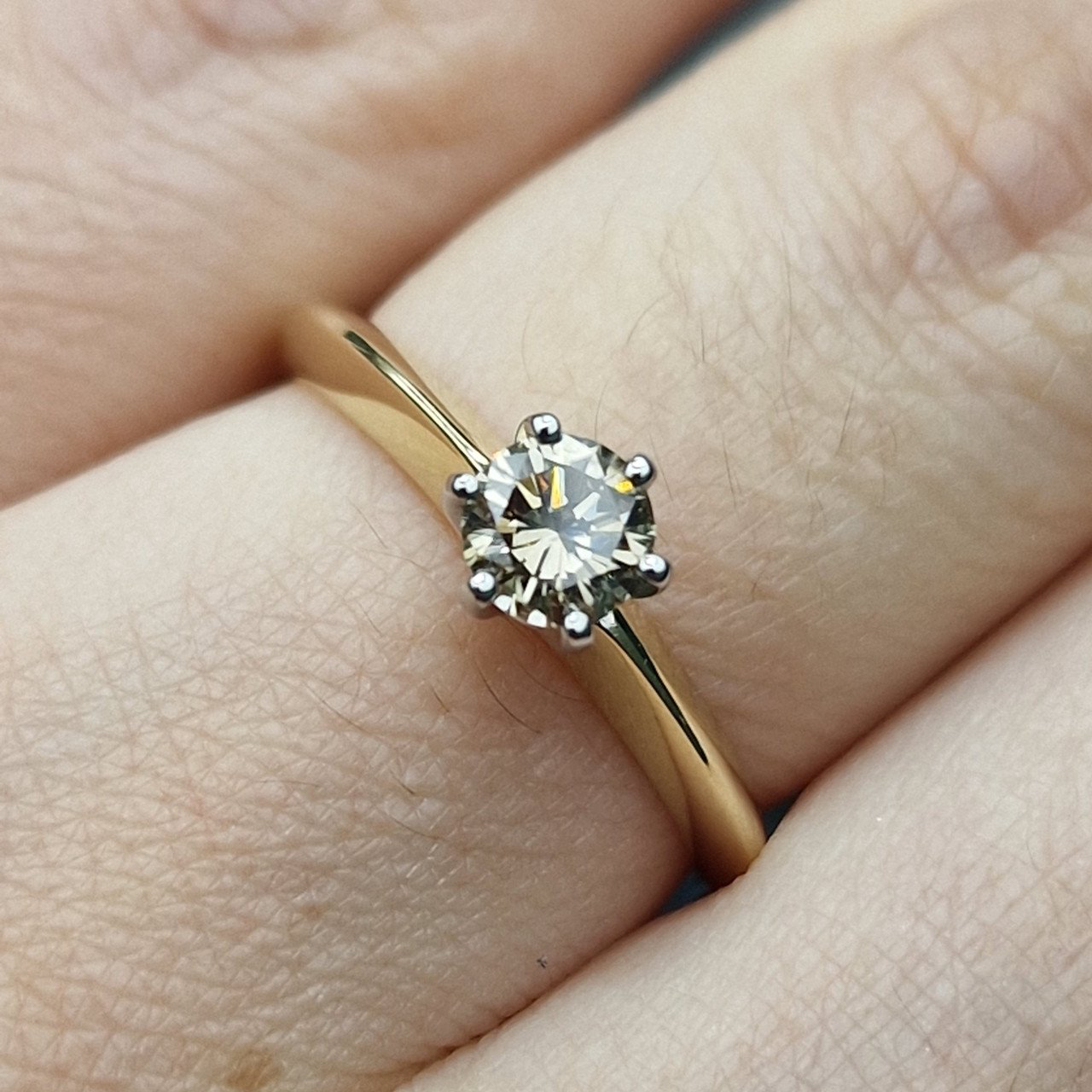 Кольцо Deimantas 100685999 17,5р 2,52гр 0,445ct. купить,367000