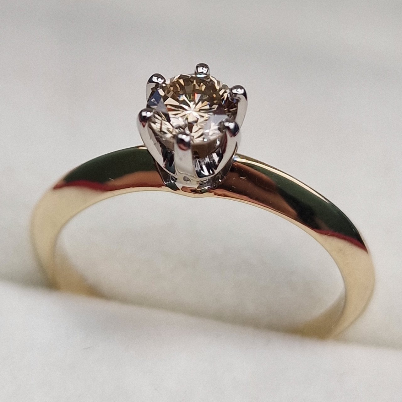 Кольцо Deimantas 100685999 17,5р 2,52гр 0,445ct. купить,367000