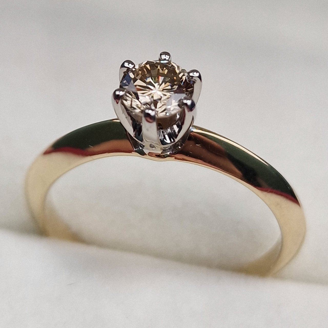 Кольцо Deimantas 100685999 17,5р 2,52гр 0,445ct. купить,367000