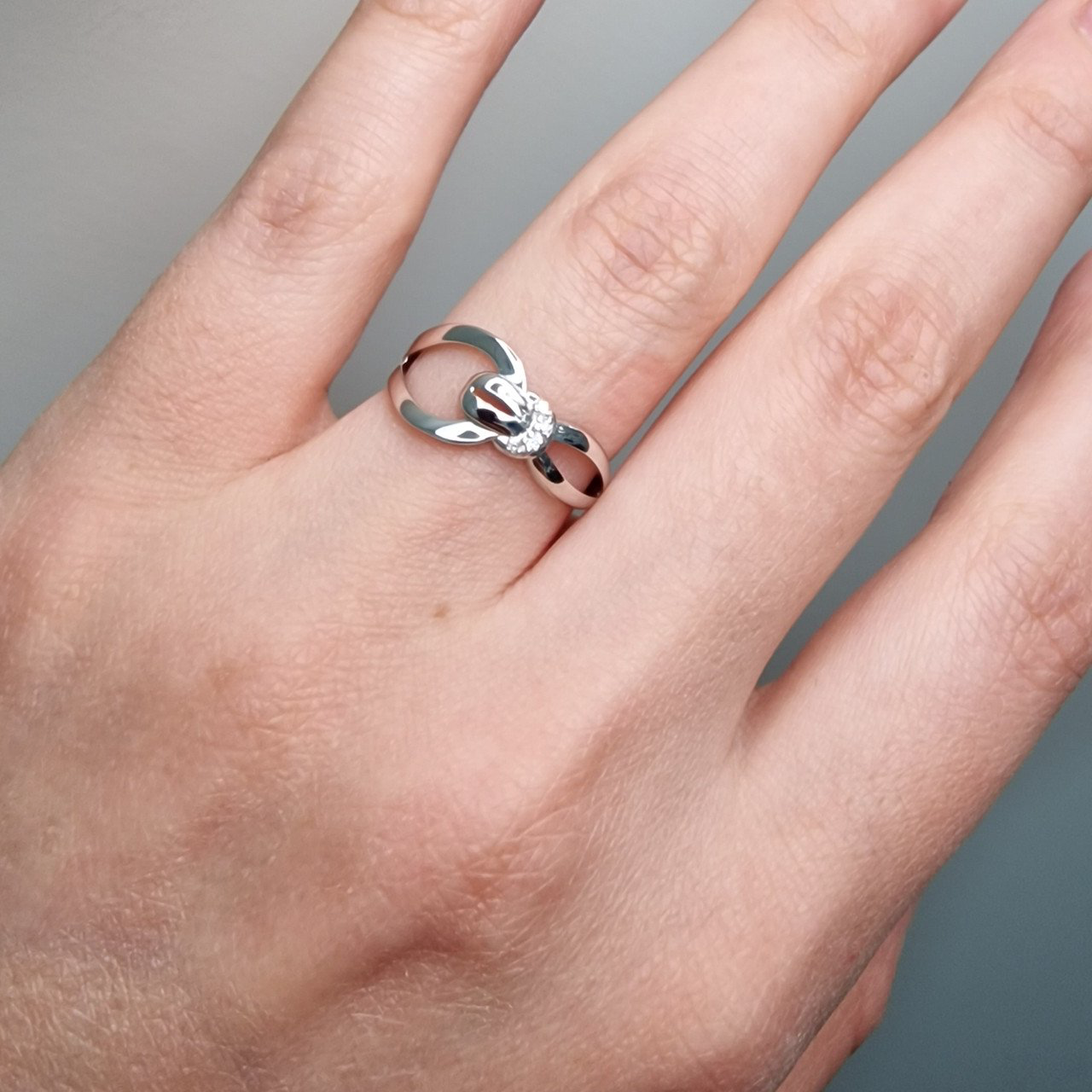 Кольцо Deimantas 101102945 17,5р 1,41гр 0,023ct. купить,NaN