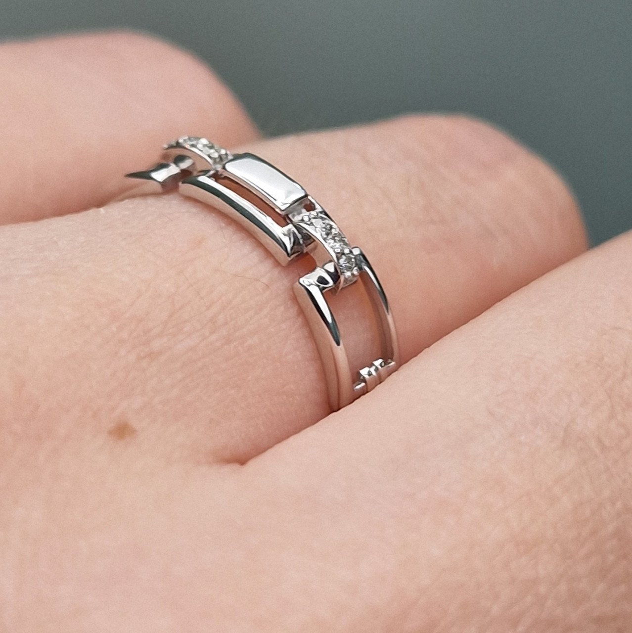 Кольцо Deimantas 101102963 17р 1,35гр 0,022ct. купить,NaN