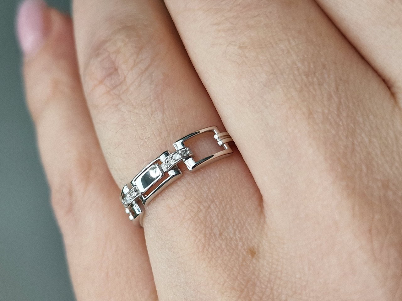 Кольцо Deimantas 101102963 17р 1,35гр 0,022ct. купить,NaN