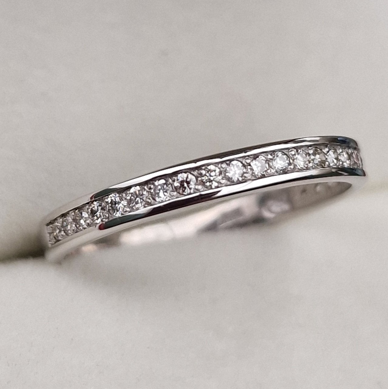 Кольцо Deimantas 101102976 18р 1,69гр 0,22ct. купить,NaN
