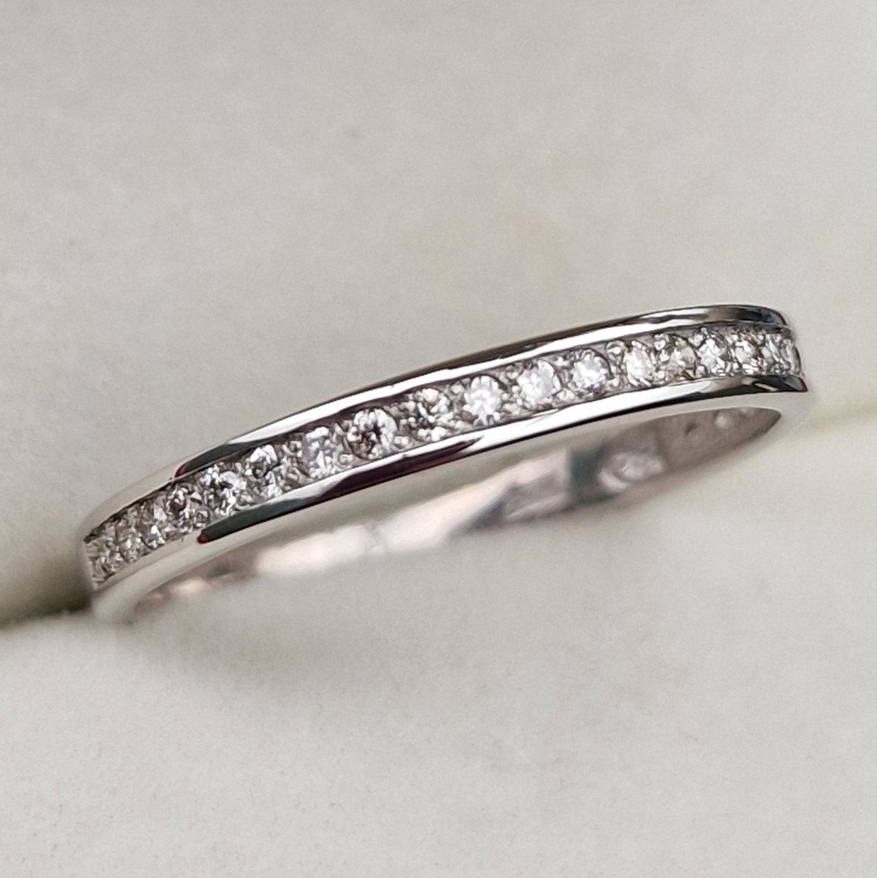 Кольцо Deimantas 101102976 18р 1,69гр 0,22ct. купить,NaN