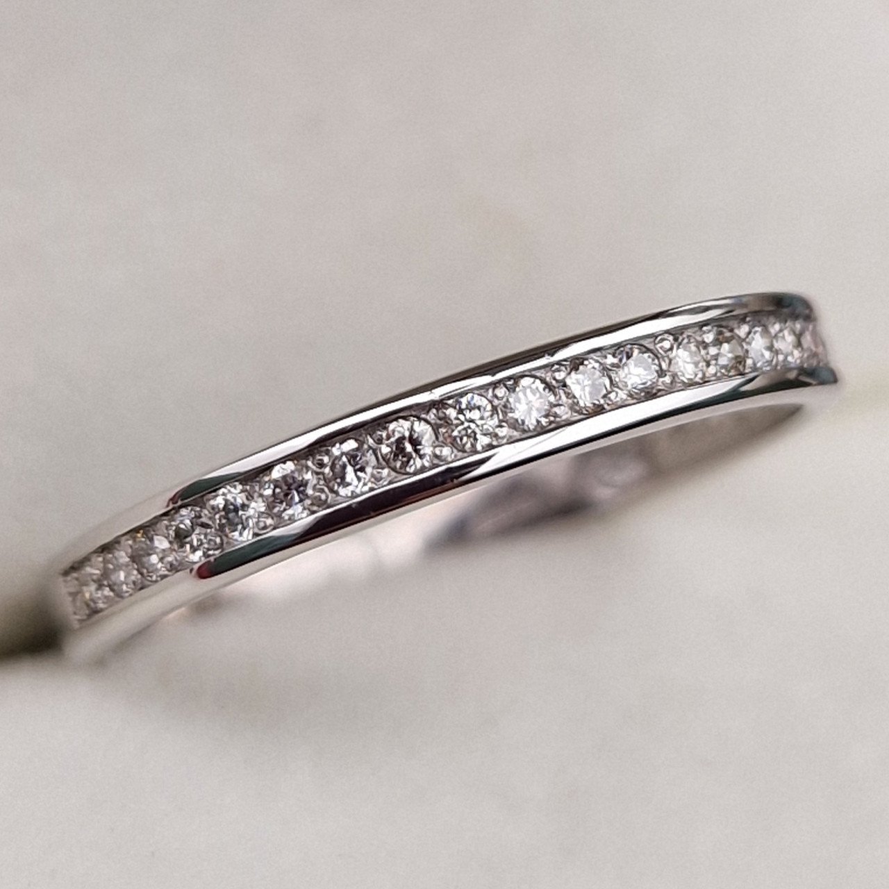 Кольцо Deimantas 101102976 18р 1,69гр 0,22ct. купить,NaN