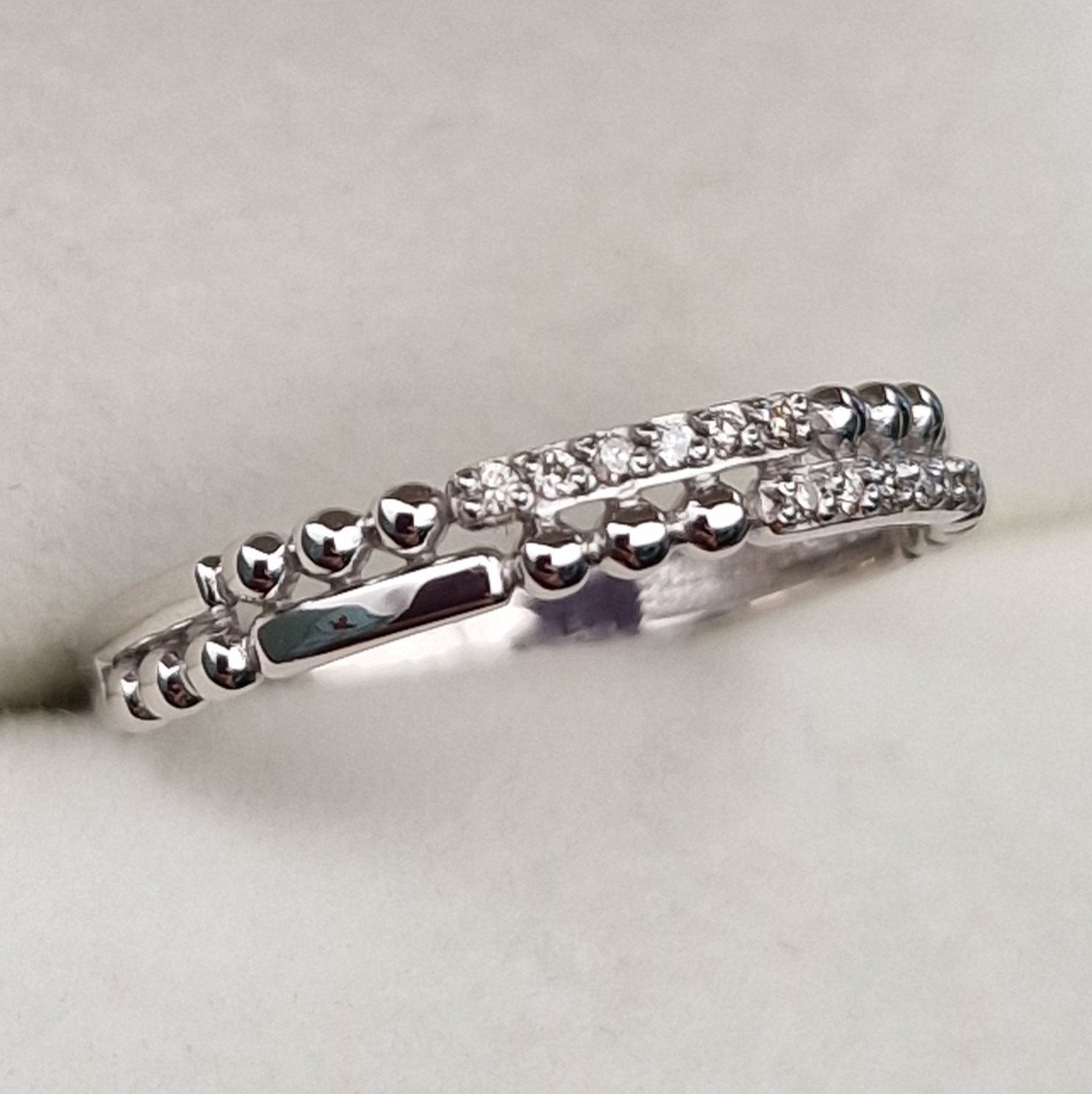 Кольцо Deimantas 101102979 17р 1,48гр 0,053ct. купить,NaN