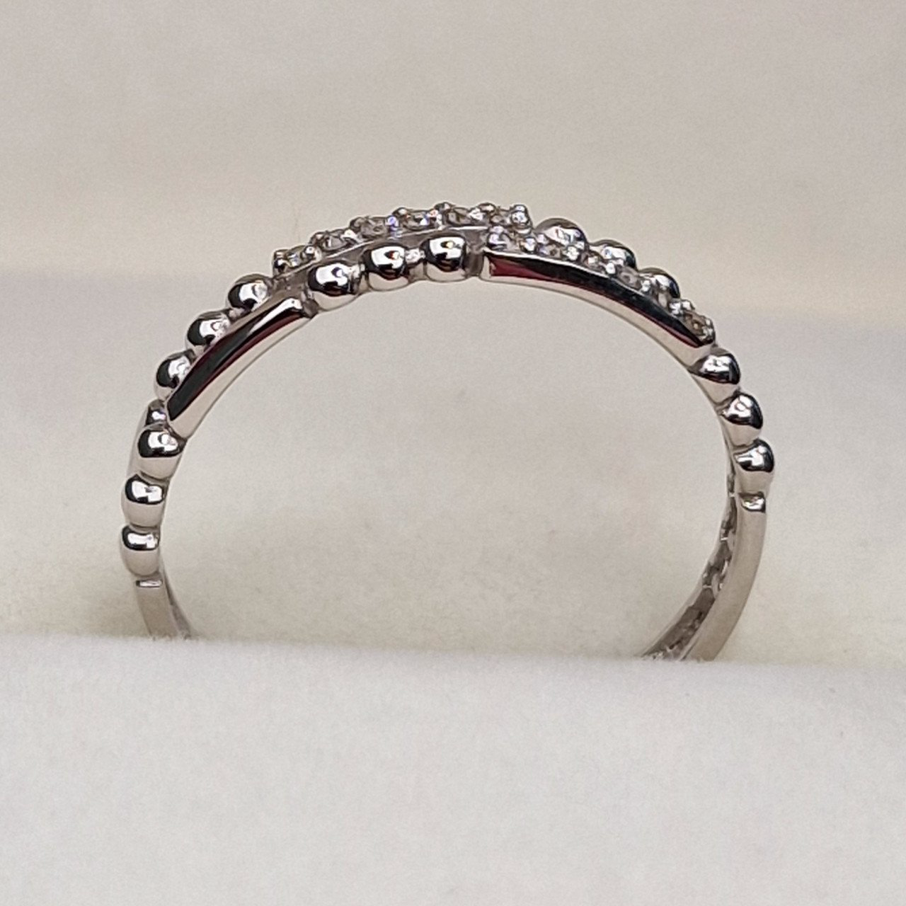 Кольцо Deimantas 101102979 17р 1,48гр 0,053ct. купить,NaN