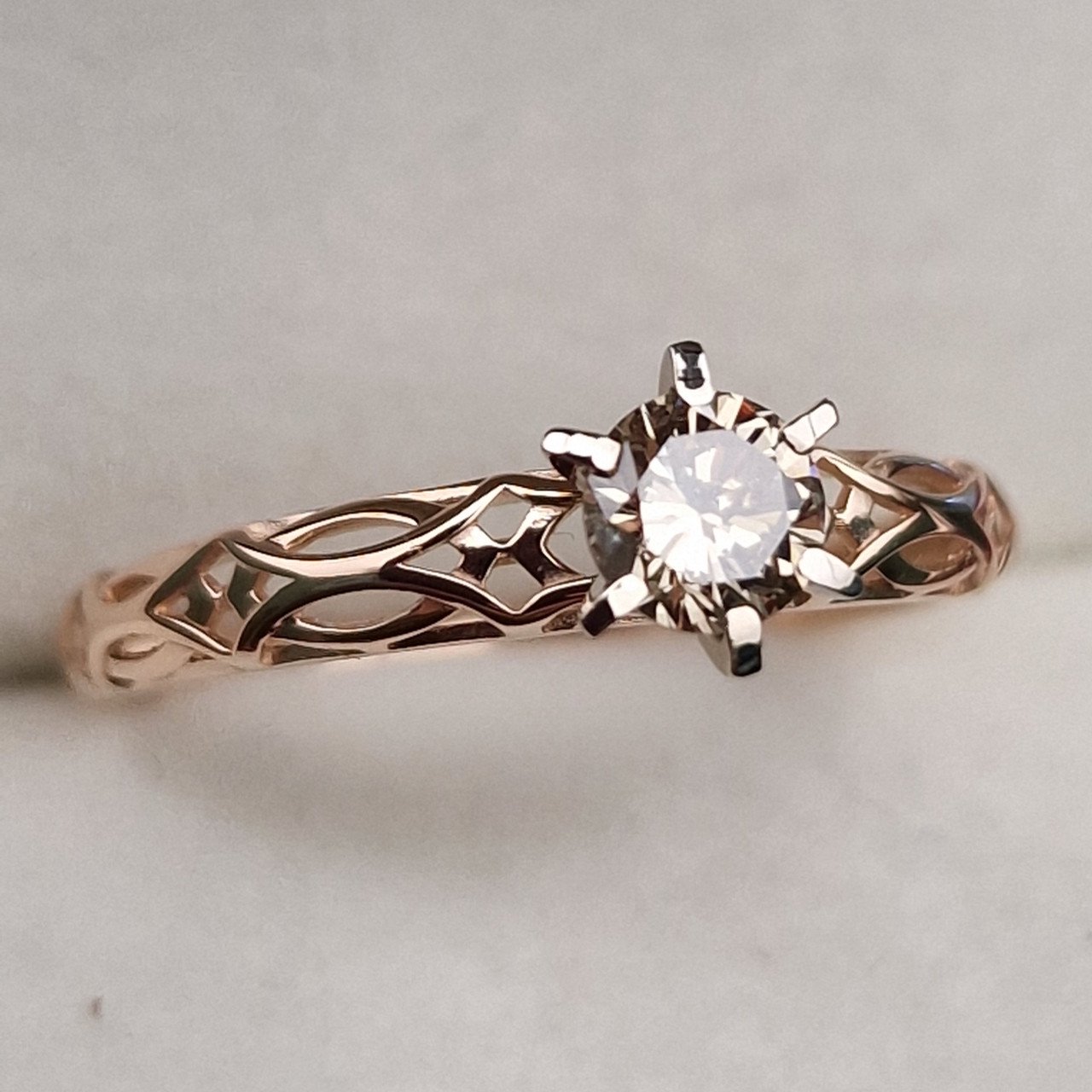Кольцо Deimantas 101102981 17,5р 1,5гр 0,415ct. купить,NaN
