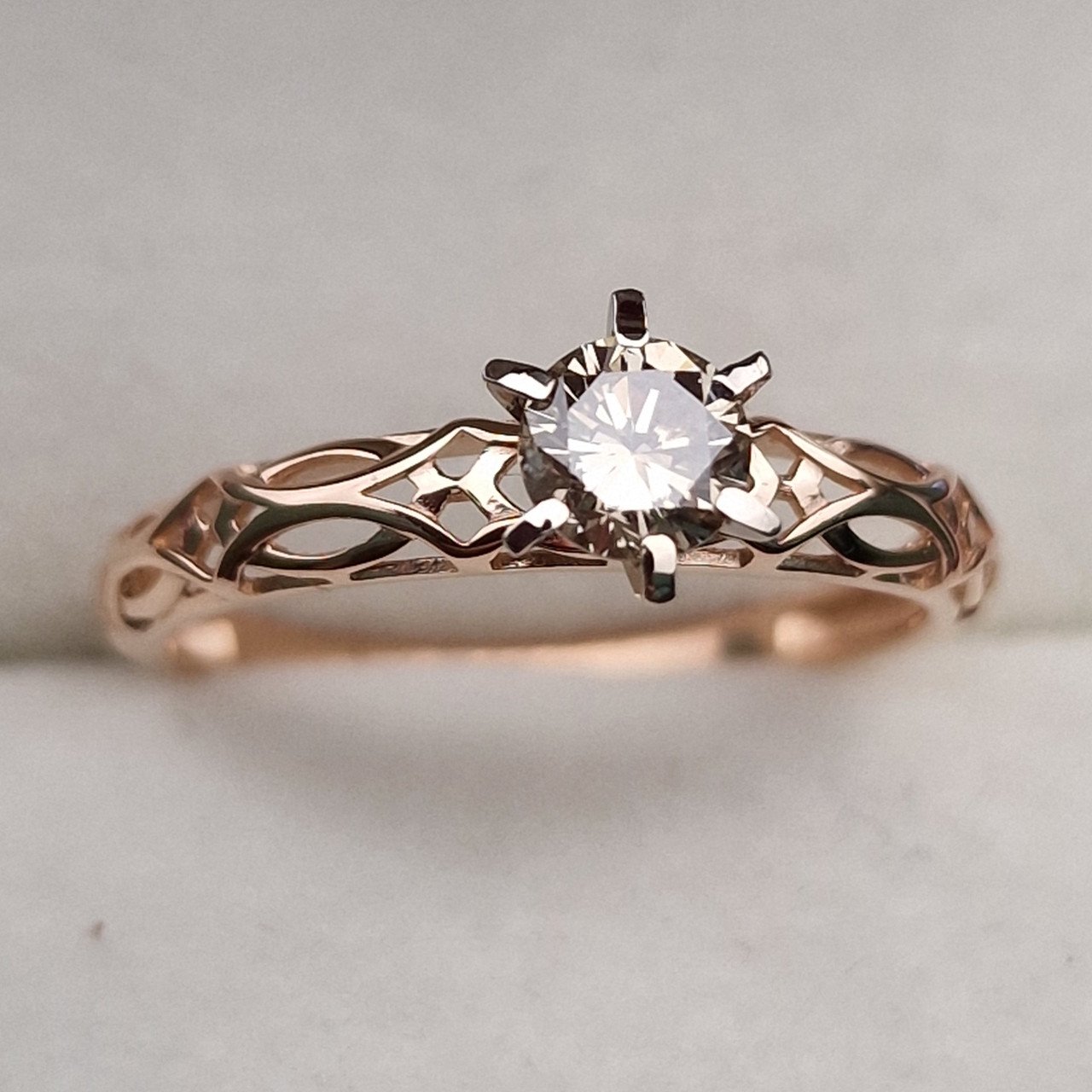 Кольцо Deimantas 101102981 17,5р 1,5гр 0,415ct. купить,NaN