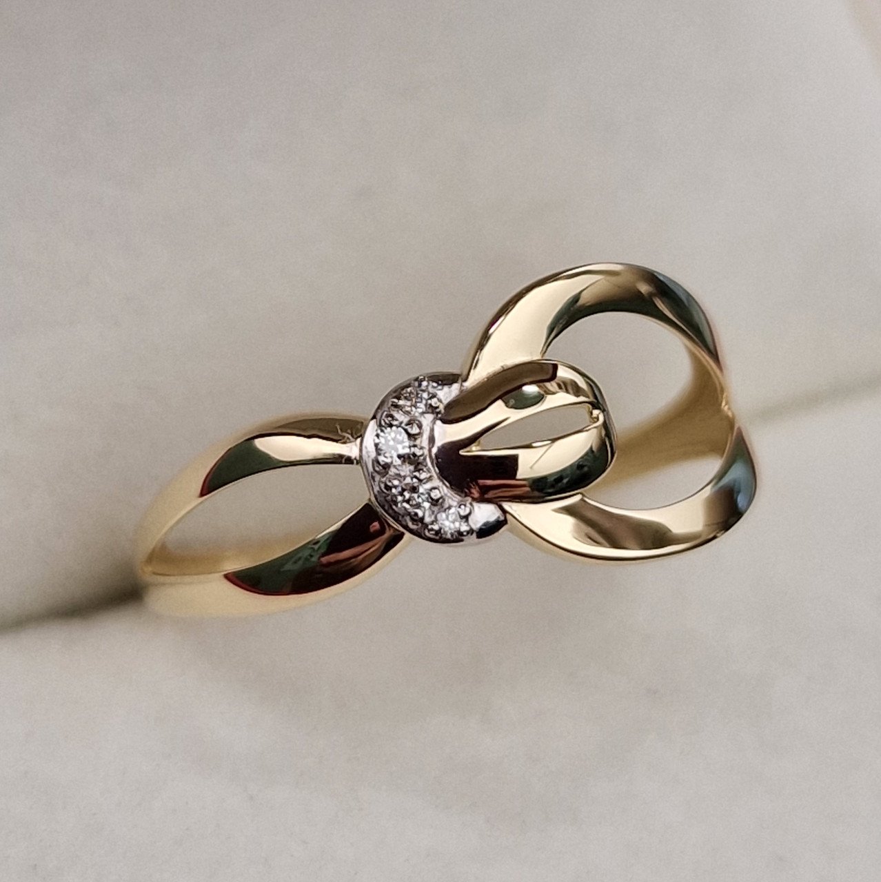 Кольцо Deimantas 101102999 18р 1,45гр 0,020ct. купить,NaN