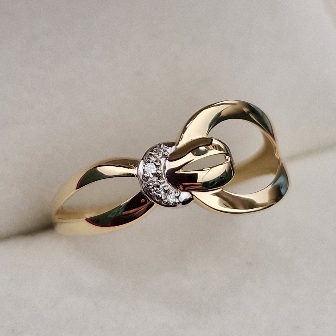Кольцо Deimantas 101102999 18р 1,45гр 0,020ct. купить,NaN