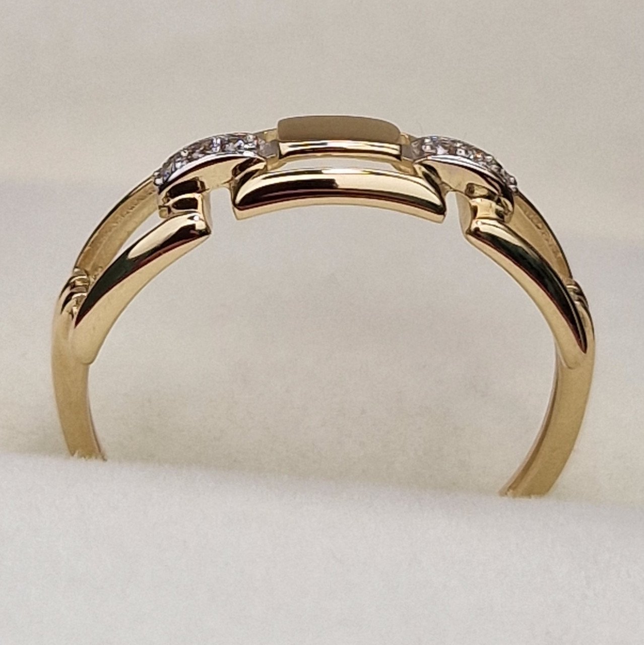 Кольцо Deimantas 101103110 16,5р 1,37гр 0,029ct. купить,NaN
