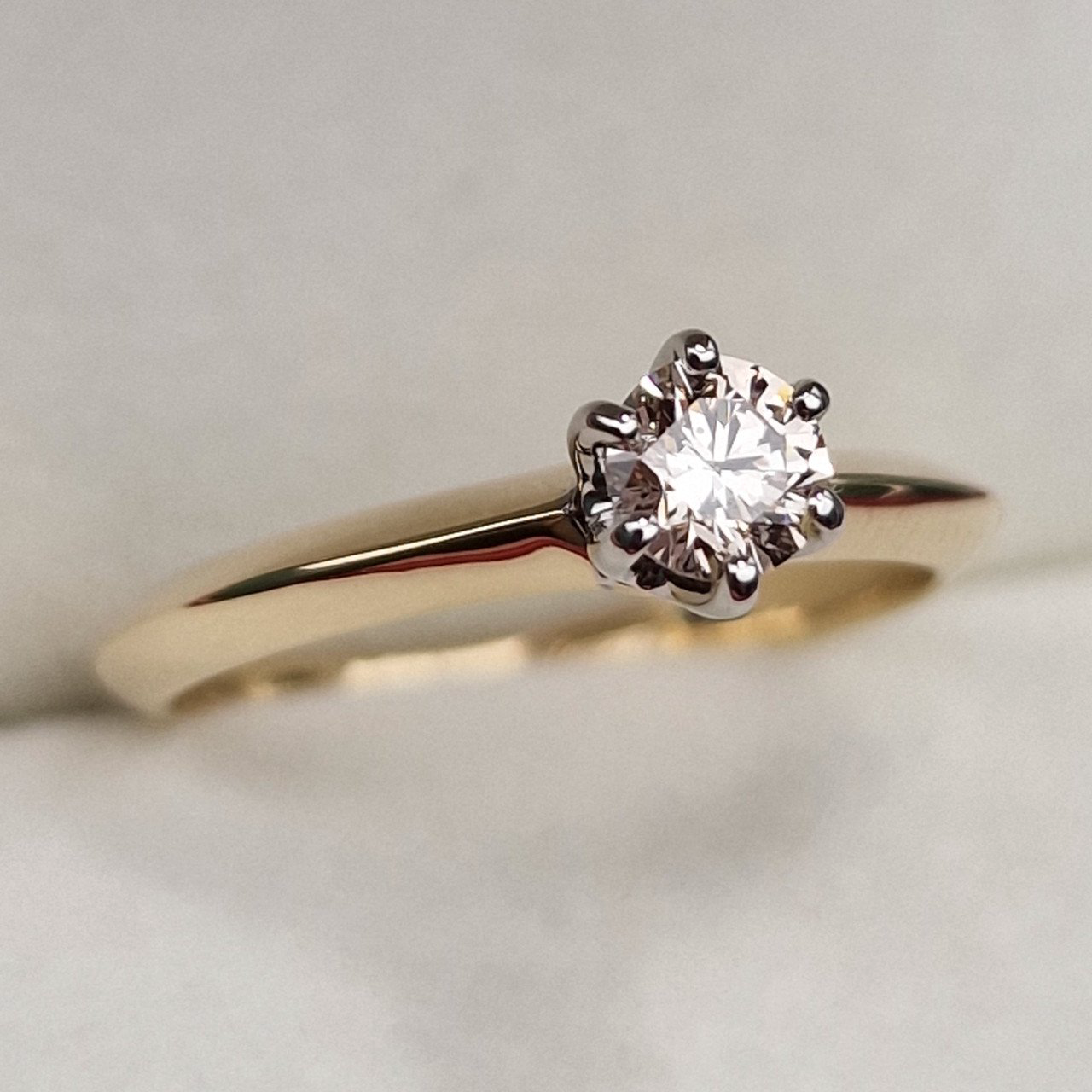 Кольцо Deimantas 101103228 17,5р 2,54гр 0,36ct. купить,NaN