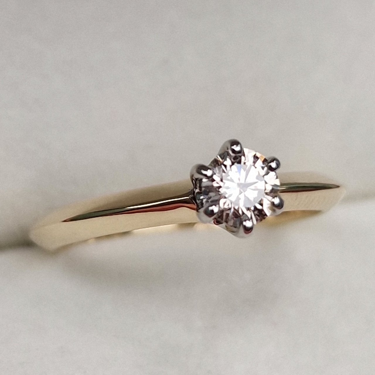Кольцо Deimantas 101103228 17,5р 2,54гр 0,36ct. купить,NaN