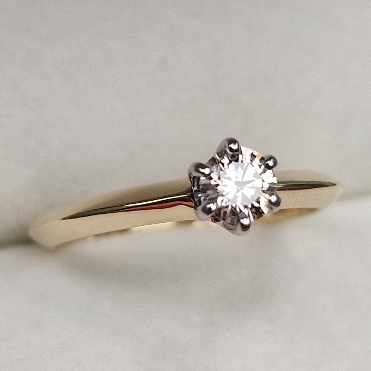 Кольцо Deimantas 101103228 17,5р 2,54гр 0,36ct. купить,NaN
