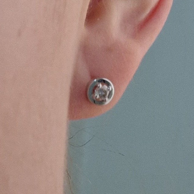 Серьги Deimantas 101103261 1,21гр 0,24ct. купить,NaN