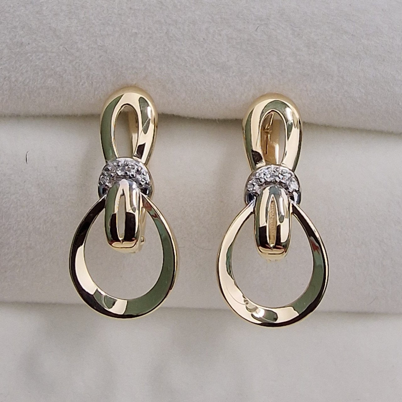Серьги Deimantas 101103317 2,44гр 0,040ct. купить,NaN