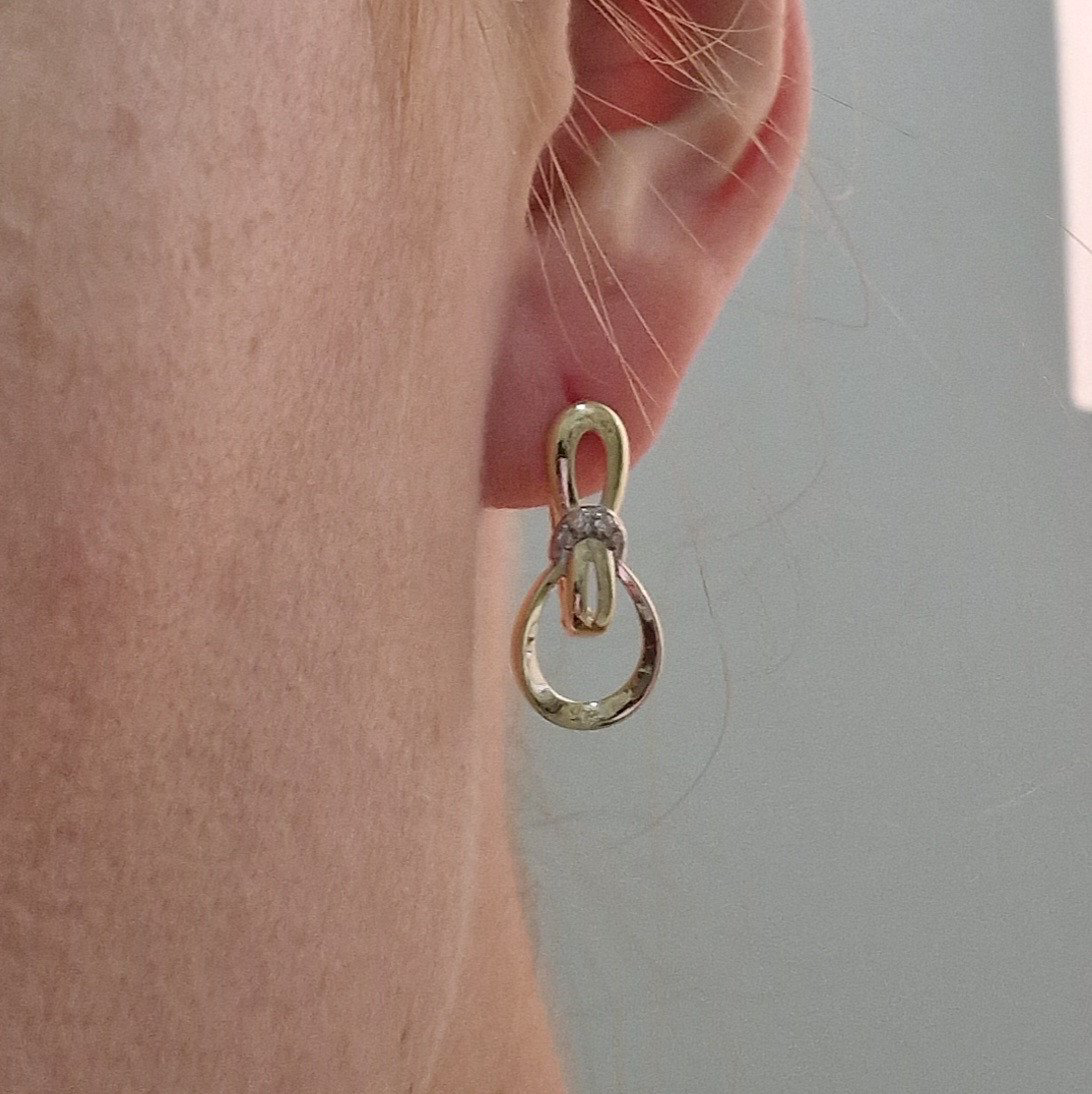 Серьги Deimantas 101103317 2,44гр 0,040ct. купить,NaN