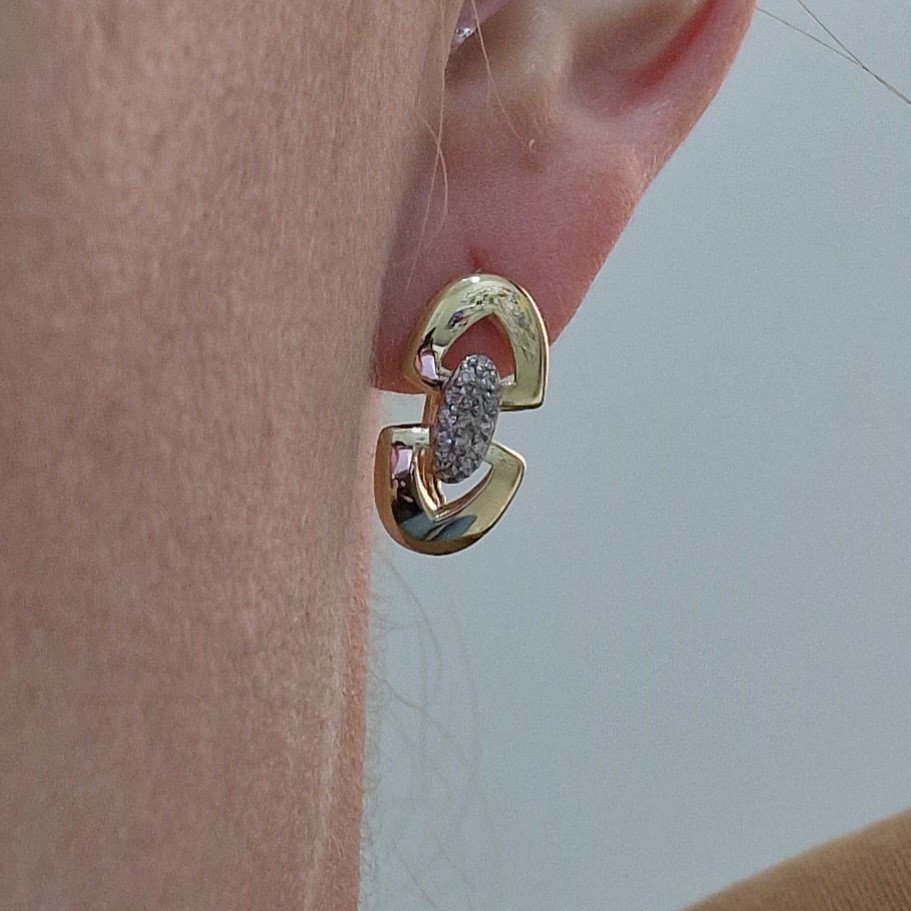 Серьги Deimantas 101103304 2,29гр 0,13ct. купить,NaN