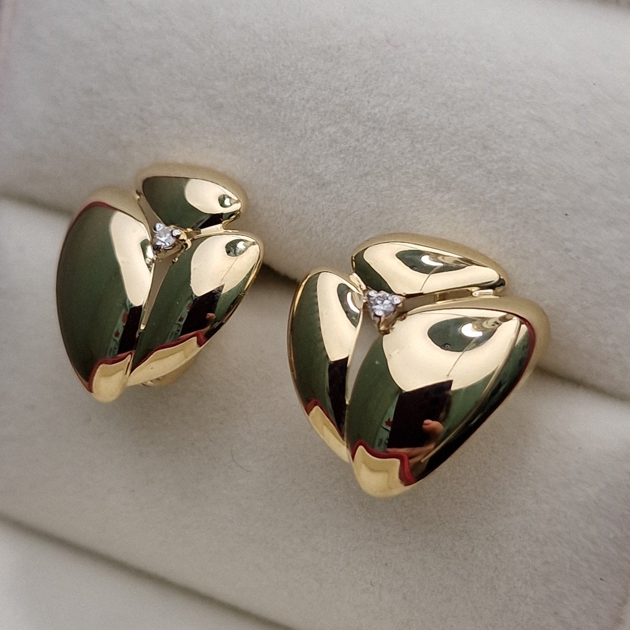Серьги Deimantas 101103320 3,79гр 0,044ct. купить,NaN