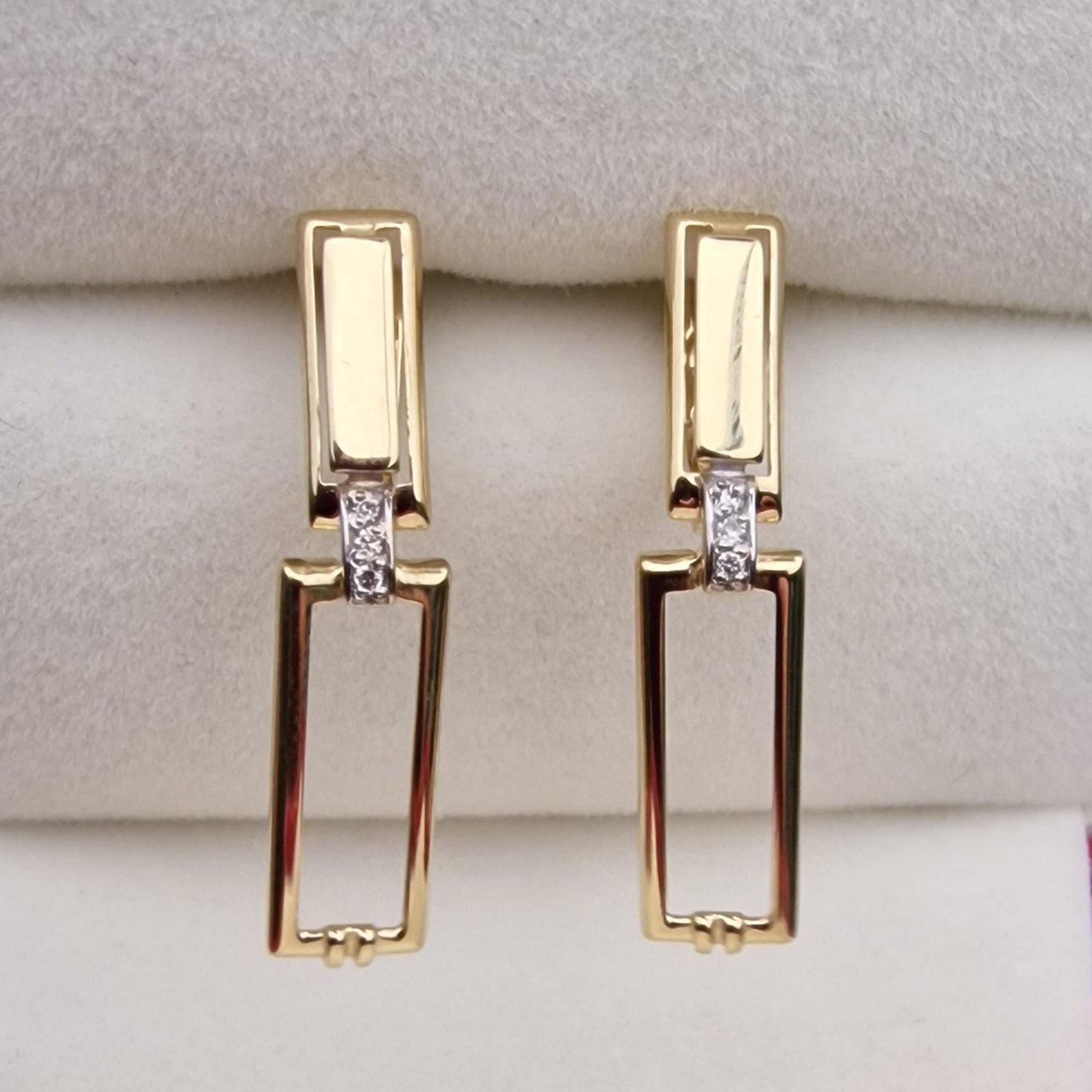 Серьги Deimantas 101103327 2,5гр 0,025ct. купить,NaN