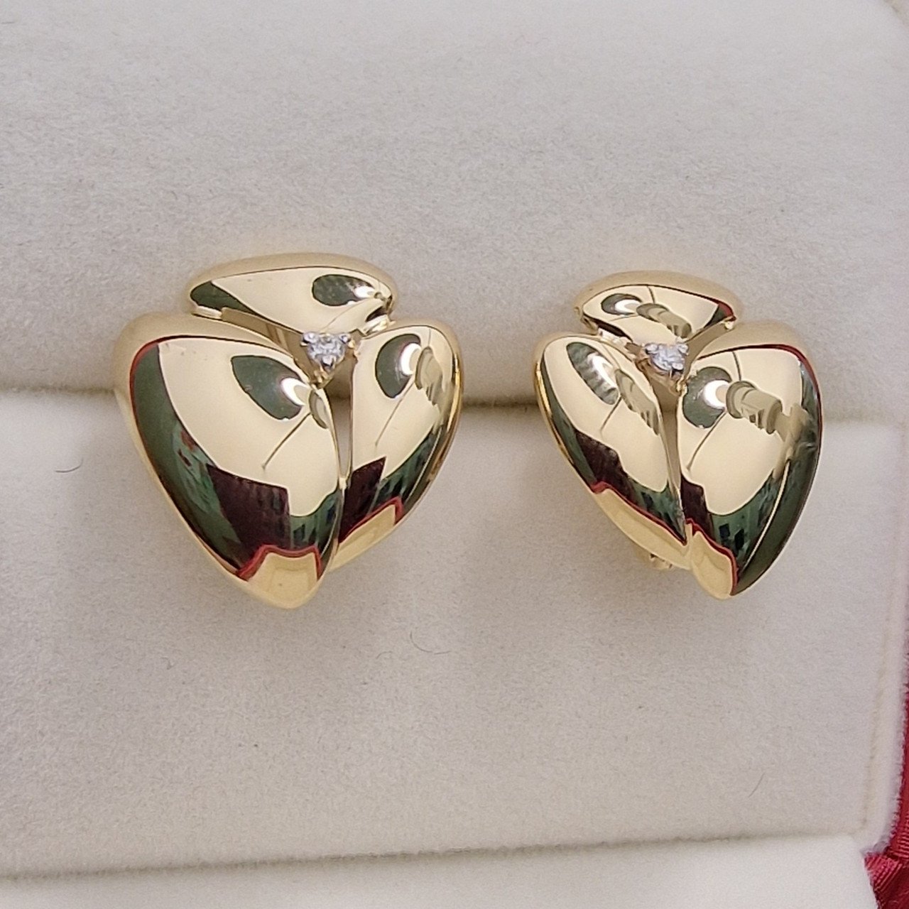 Серьги Deimantas 101103320 3,79гр 0,044ct. купить,NaN
