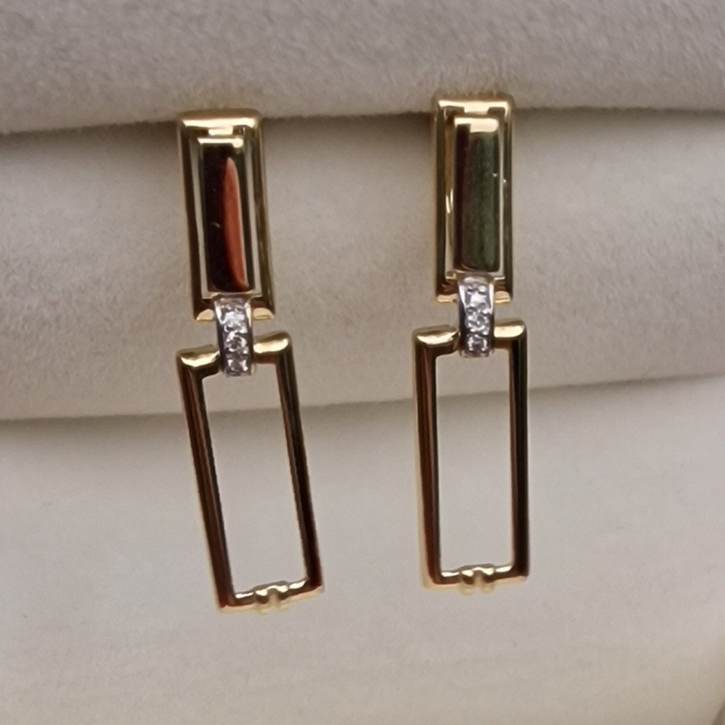 Серьги Deimantas 101103327 2,5гр 0,025ct. купить,NaN