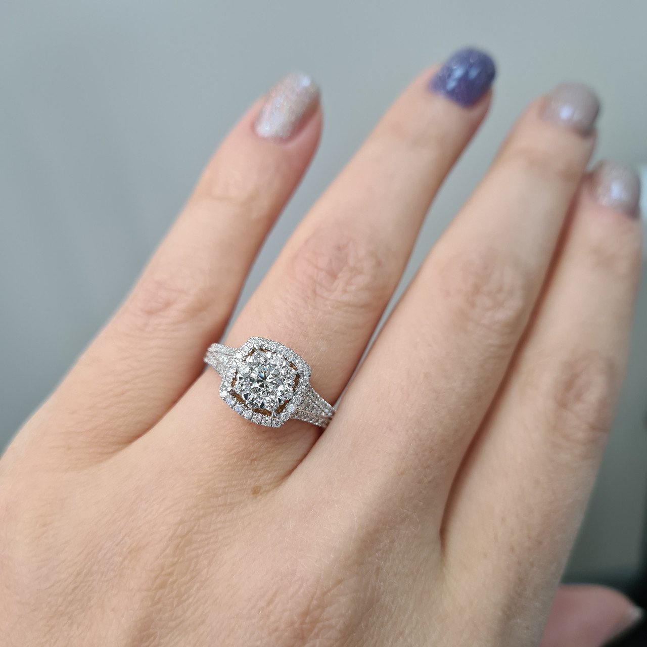 Комплект Deimantas 101113387 8,42гр 2,30ct. купить,NaN
