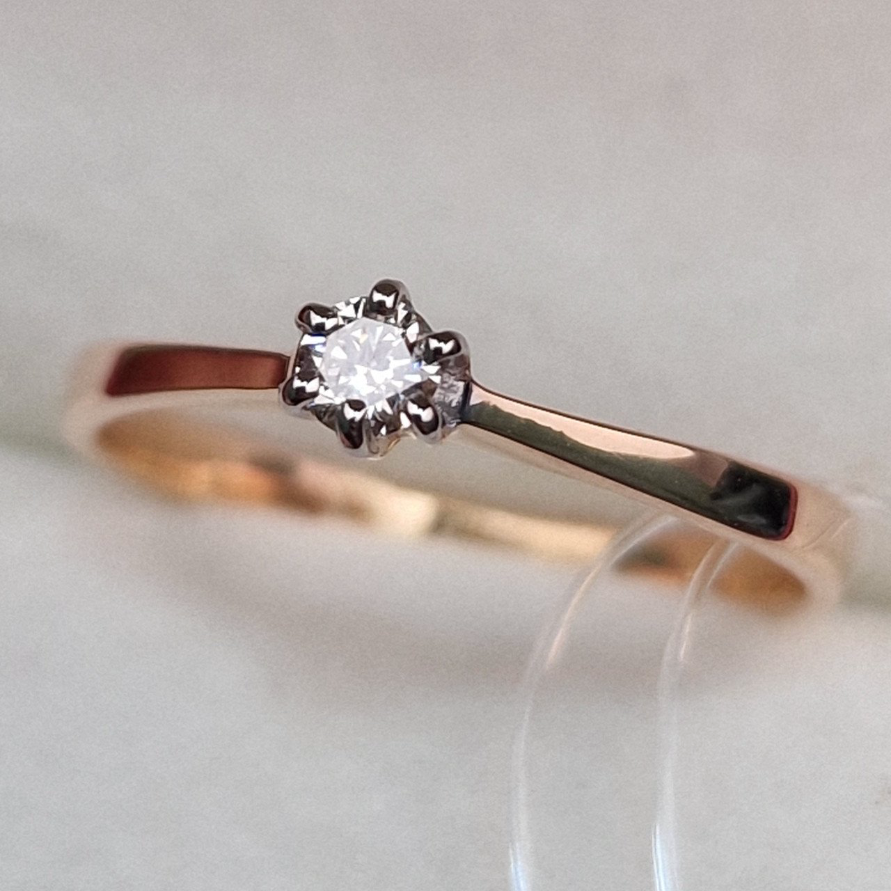 Кольцо Deimantas 100581273 17,5р 1,57гр 0,108ct. купить,NaN