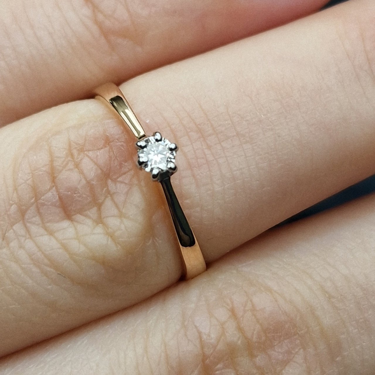 Кольцо Deimantas 100581276 17,5р 1,61гр 0,107ct. купить,NaN