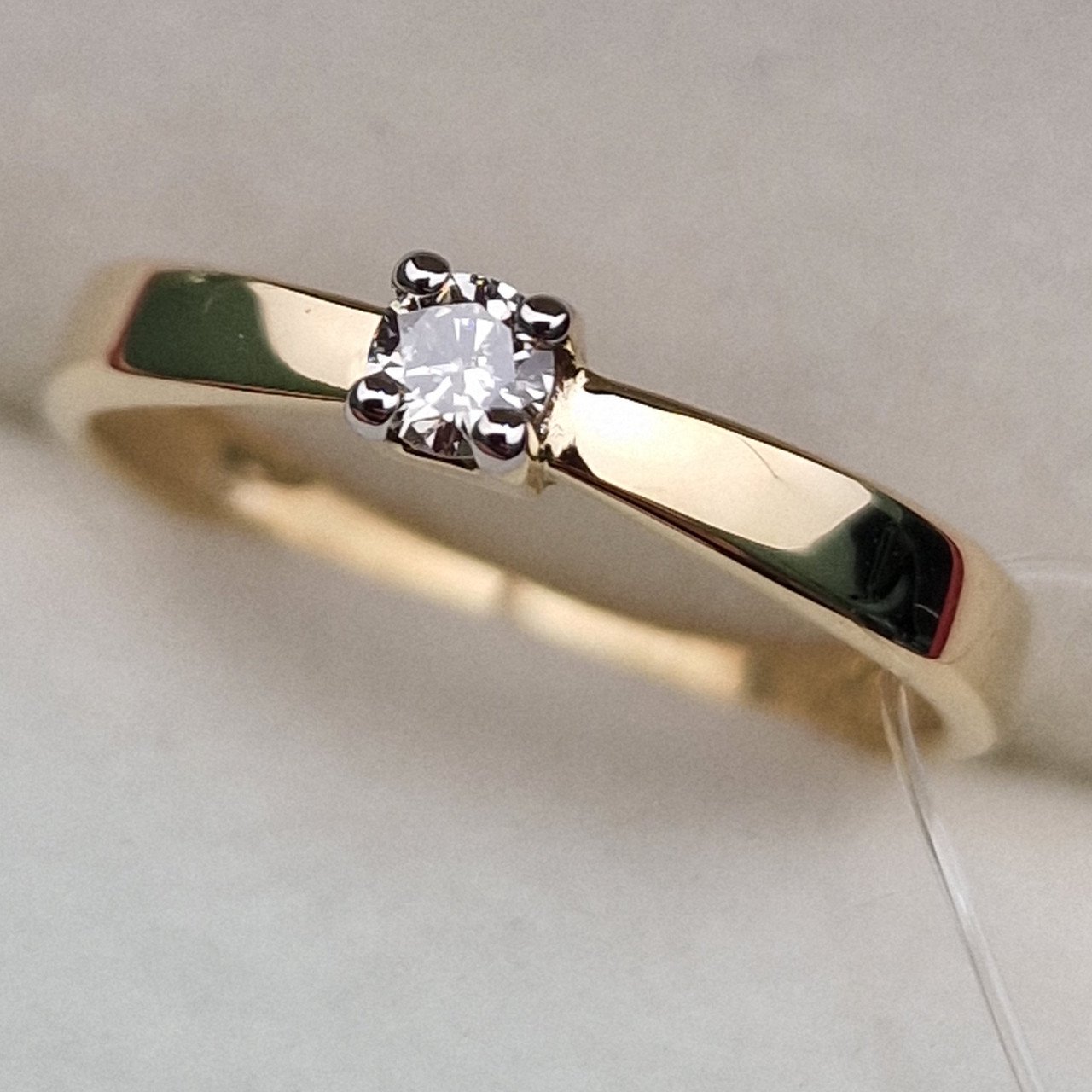 Кольцо Deimantas 100581299 16,5р 1,32гр 0,126ct. купить,NaN