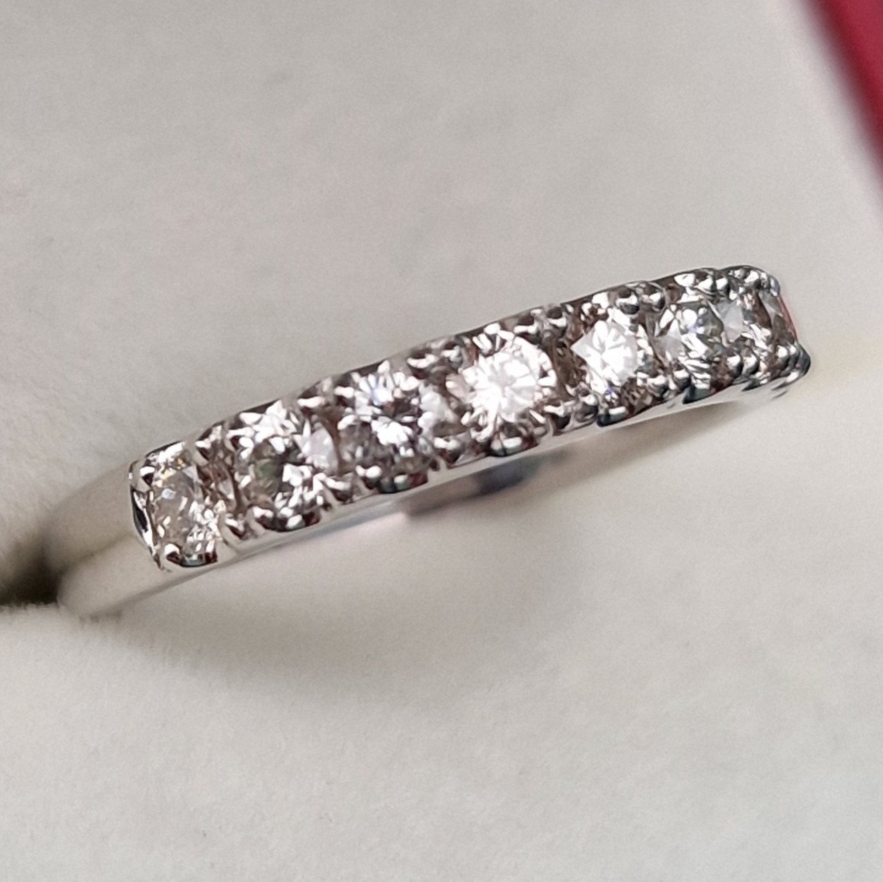 Кольцо Deimantas 100591540 15,5р 1,82гр 0,526ct. купить,NaN