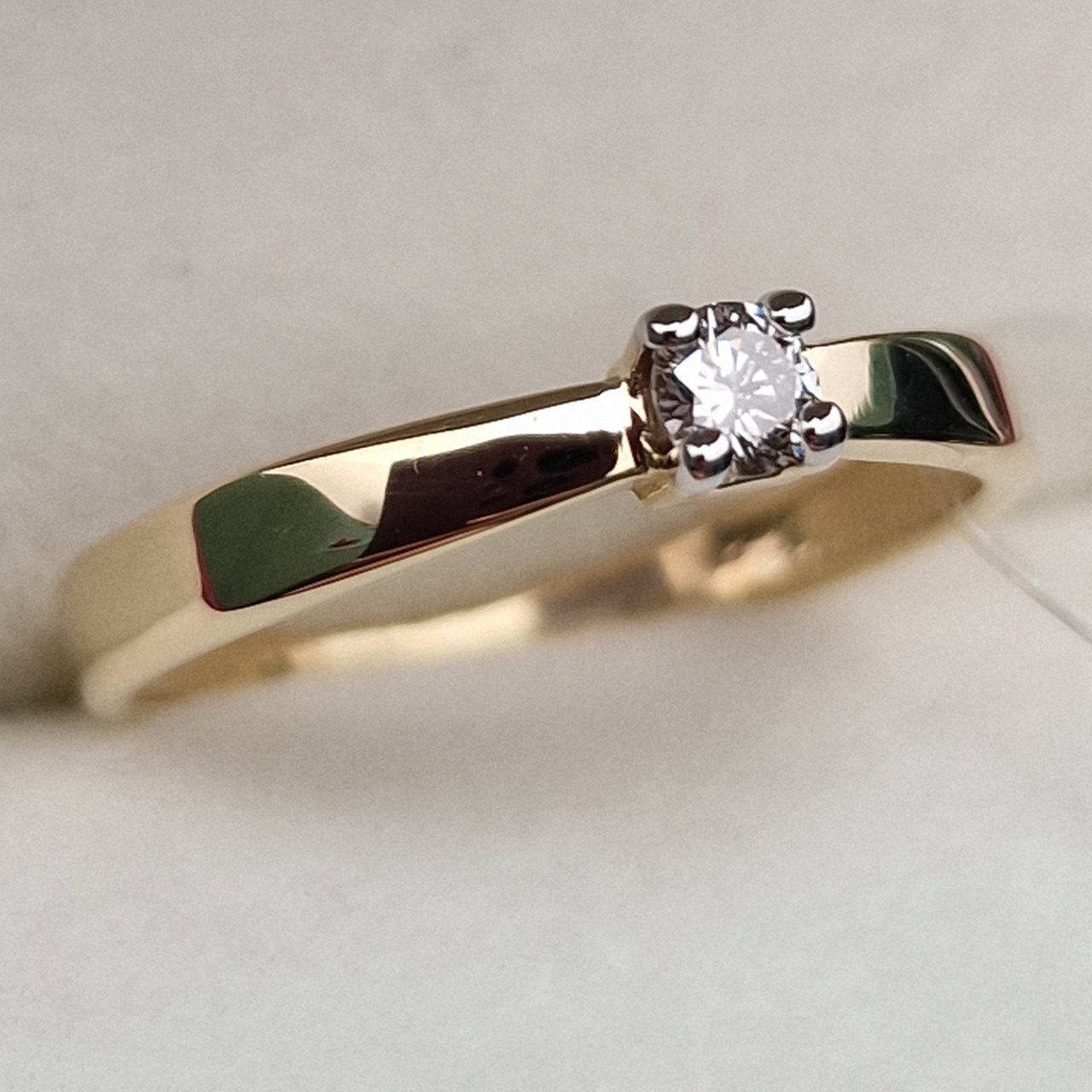 Кольцо Deimantas 100581299 16,5р 1,32гр 0,126ct. купить,NaN