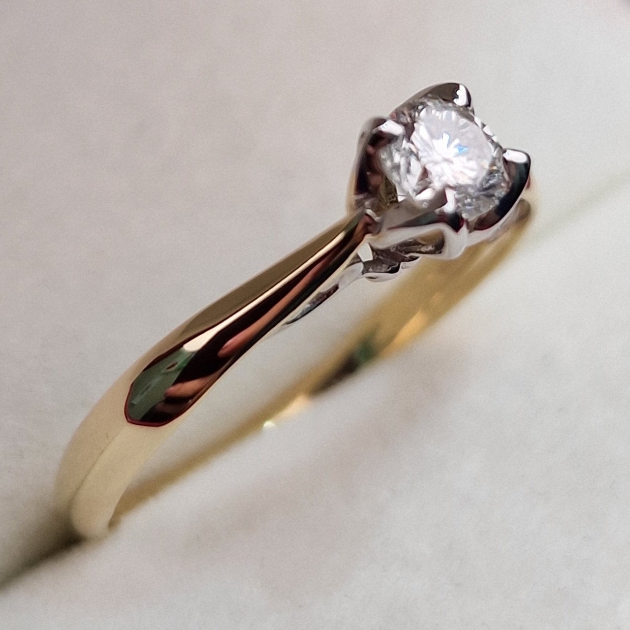 Кольцо Deimantas 100581314 16,5р 1,98гр 0,317ct. купить,NaN