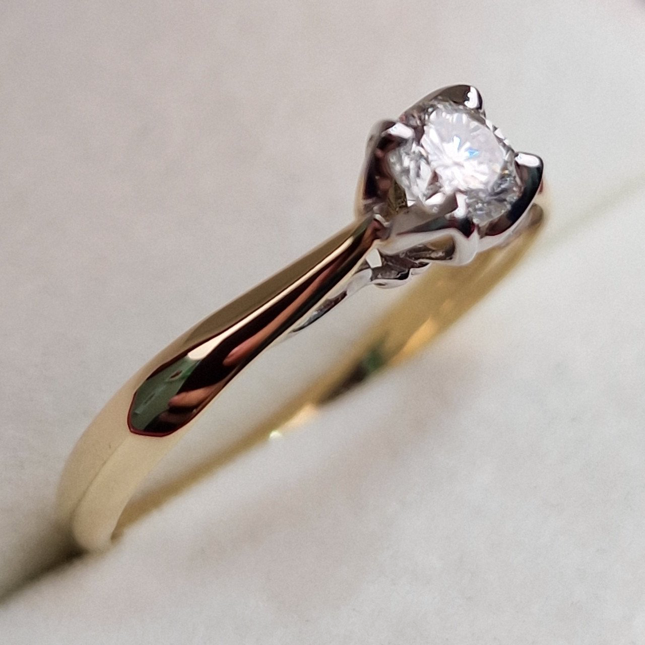 Кольцо Deimantas 100581314 16,5р 1,98гр 0,317ct. купить,NaN