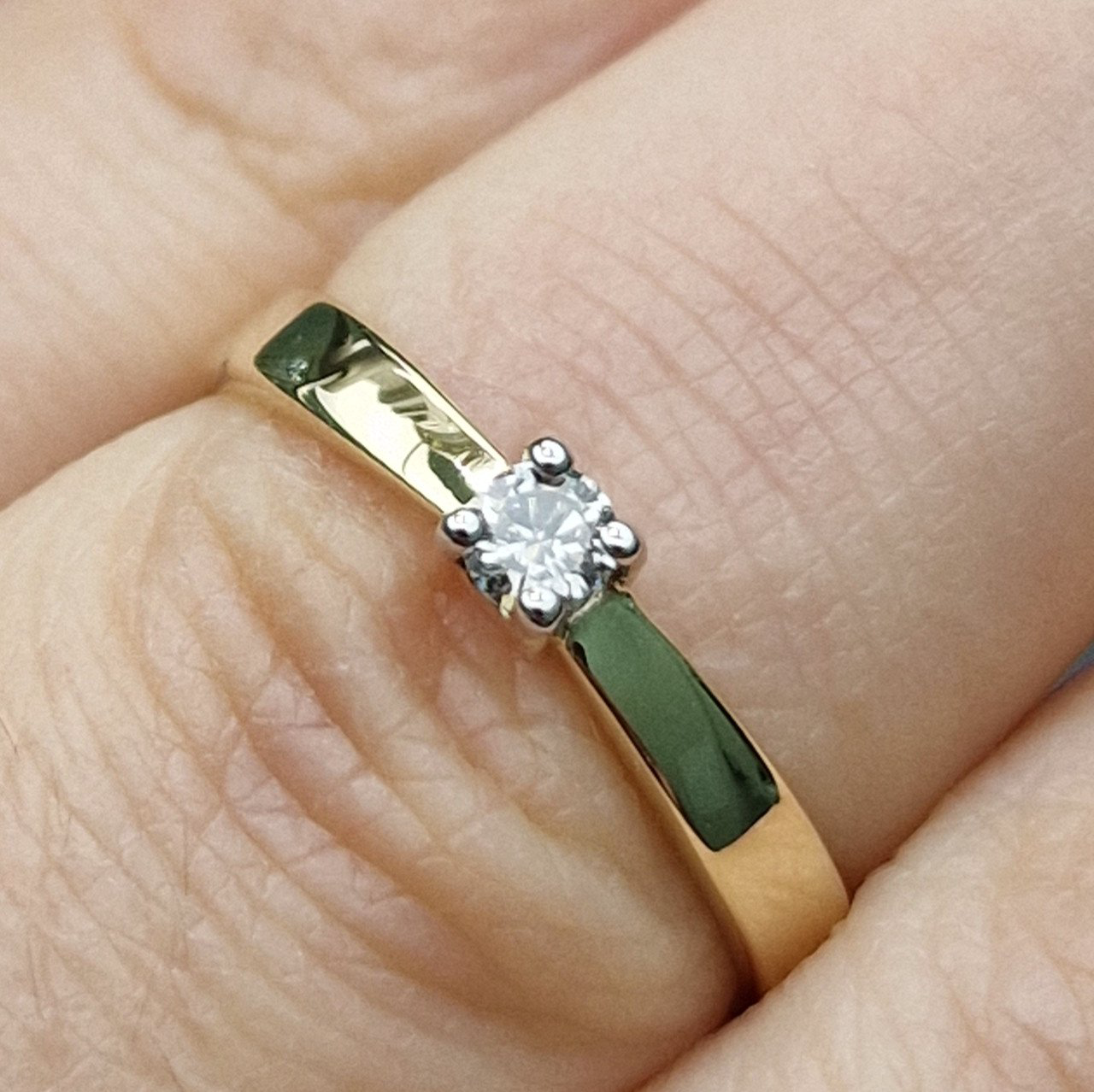 Кольцо Deimantas 100581299 16,5р 1,32гр 0,126ct. купить,NaN