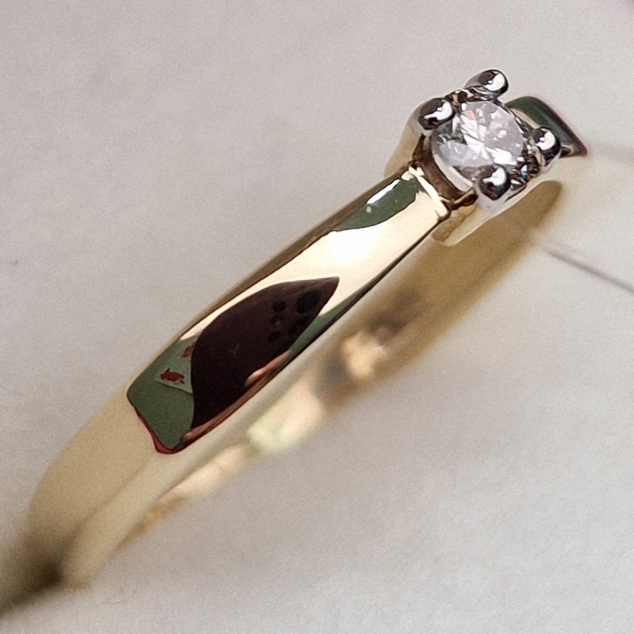 Кольцо Deimantas 100581299 16,5р 1,32гр 0,126ct. купить,NaN