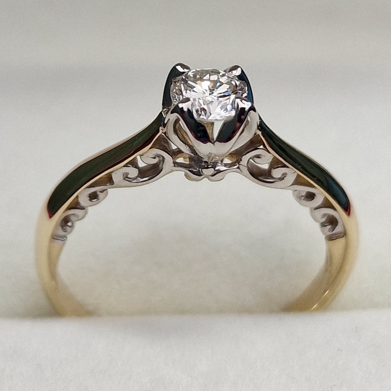 Кольцо Deimantas 100581314 16,5р 1,98гр 0,317ct. купить,NaN